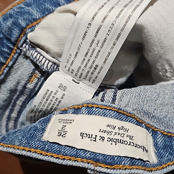 Abercrombie & Fitch The Dad Shorts High Rise Distressed Blue Cut Off Denim Jean - Picture 3 of 3